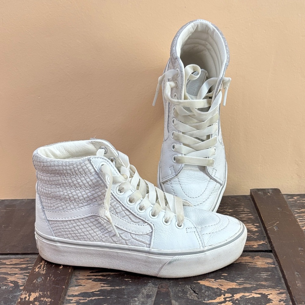 Vans Women's Classic White High-Tops